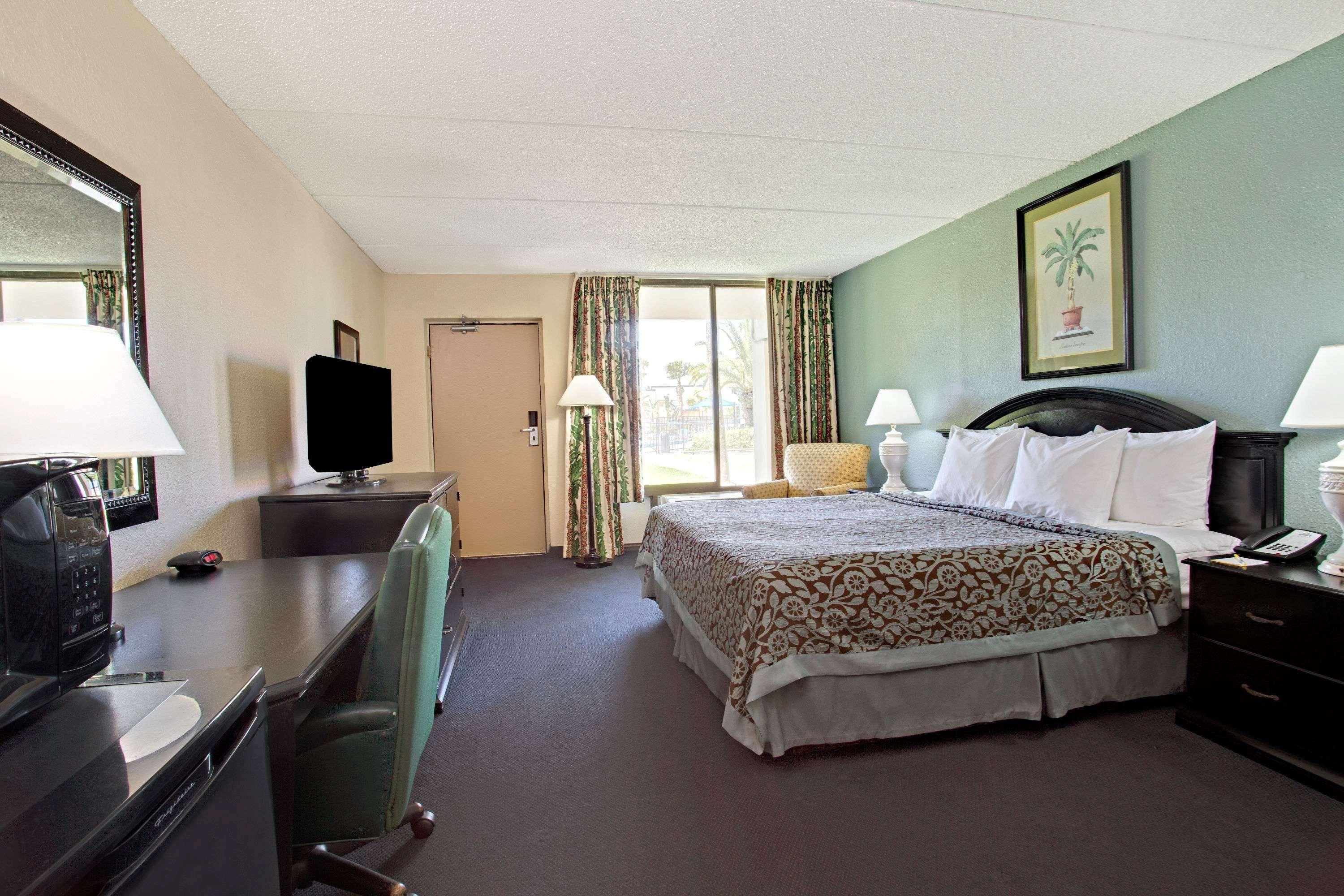 Days Inn By Wyndham Orlando Airport Florida Mall Williamsburg Екстер'єр фото